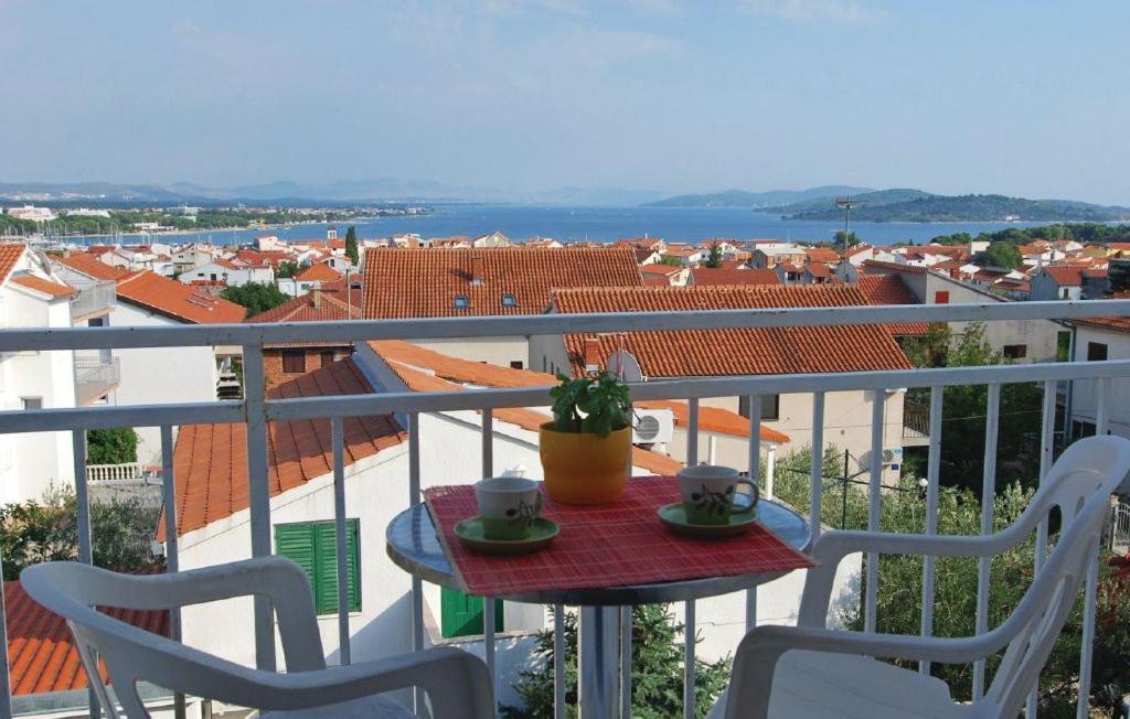 Apartment Red Vodice Buitenkant foto